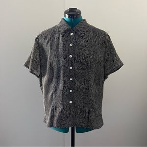 Amanda Smith Mother of Pearl Button Blouse L